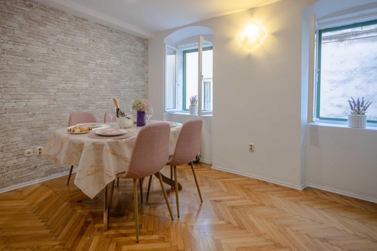 Daloro Suite Split Exterior foto